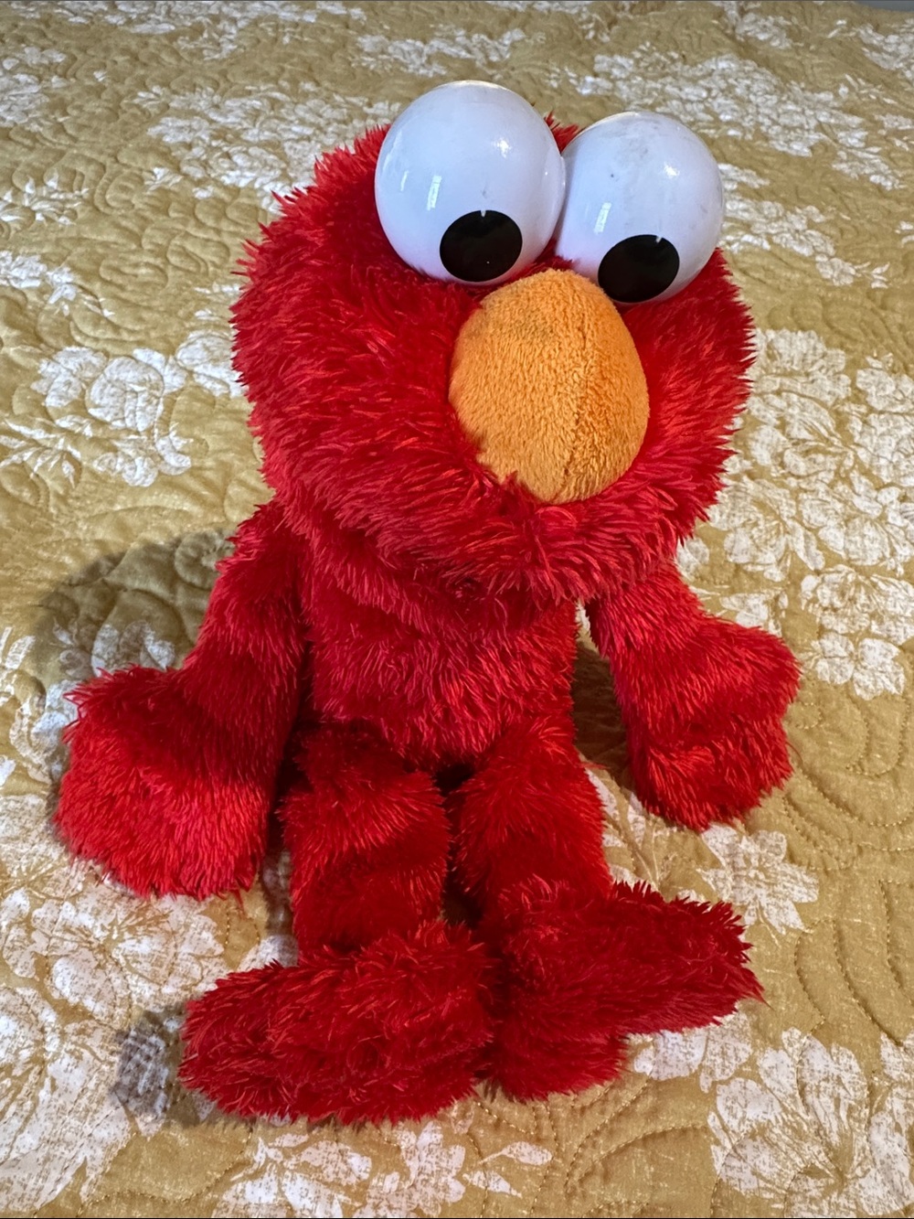Red Tickle Elmo Plush Toy Doll. 2021. Working.